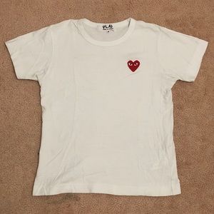 comme des garçons PLAY HEART PATCH T-SHIRT, size M, in White/Red
